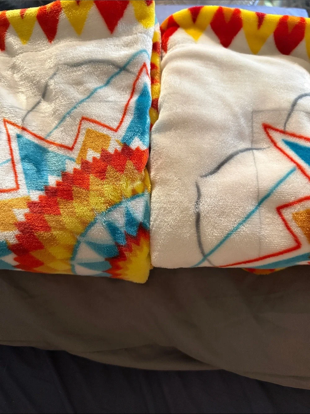 Southwestern Starburst Printed pillow shams- White, Turquoise, Red, Yellow